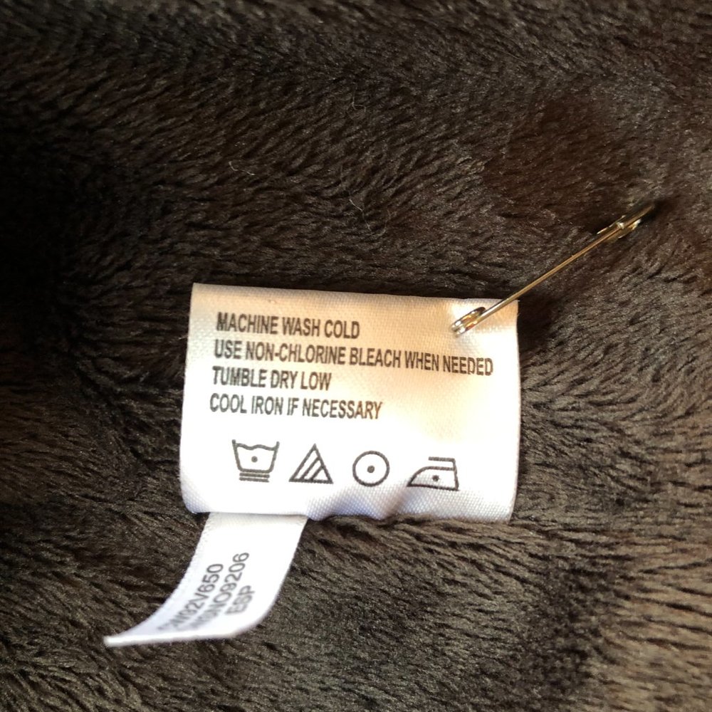 Calvin Klein winter coat (Ladies) - Picture 3 of 6